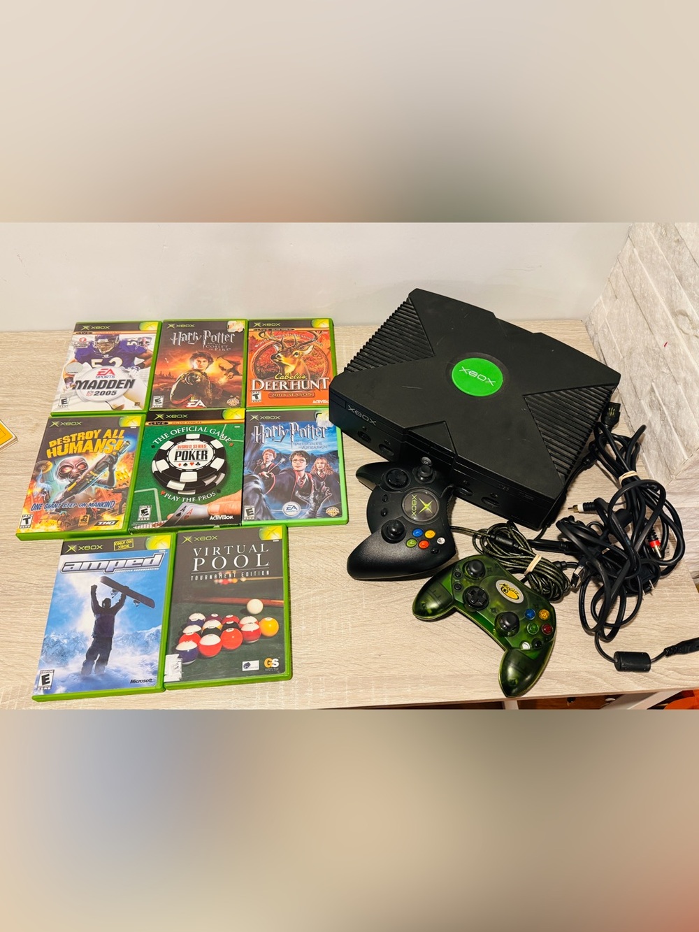 Original Microsoft Xbox Console Bundle - 2 Controllers & 8 Games - Tested